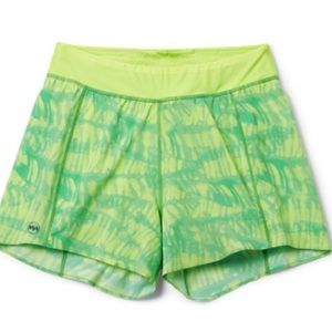 NWT - Janji Cadence 4" Shorts - Women's